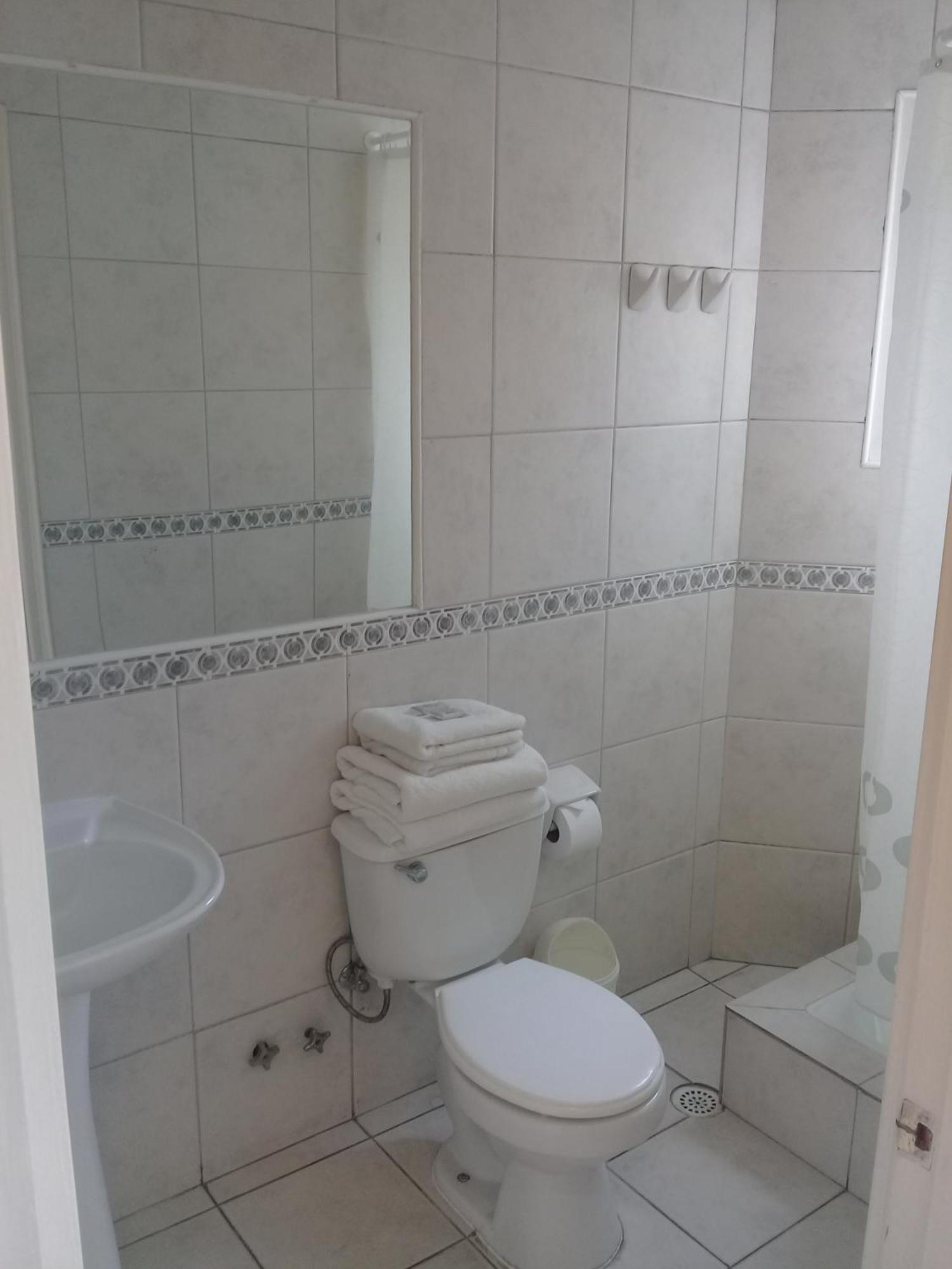 Dptos Castelar Aparthotel Vina del Mar Exteriör bild
